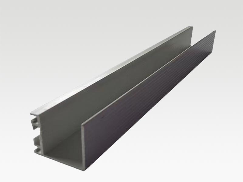  复合风管辅料侧面法兰风口处连接件3